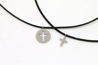 Thankgoods Freundschaft-Schmuckset Kreis/Kreuz für 2 Menschen die Ihre Liebe auf eine ganz besondere Art teilen möchten!